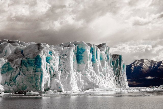 Perito Moreno Glacier, Argentina.jpg