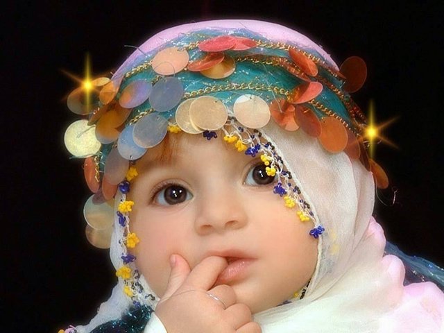 Foto-Anak-Bayi-Muslim-Lucu-Memakai-Jilbab.jpg