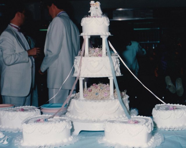 wedding cake.jpg