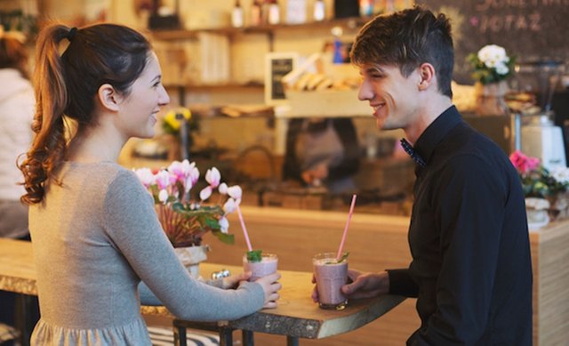 man-woman-first-date-smiling.jpg