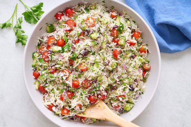 Mediterranean-Rice-Salad-07.jpg