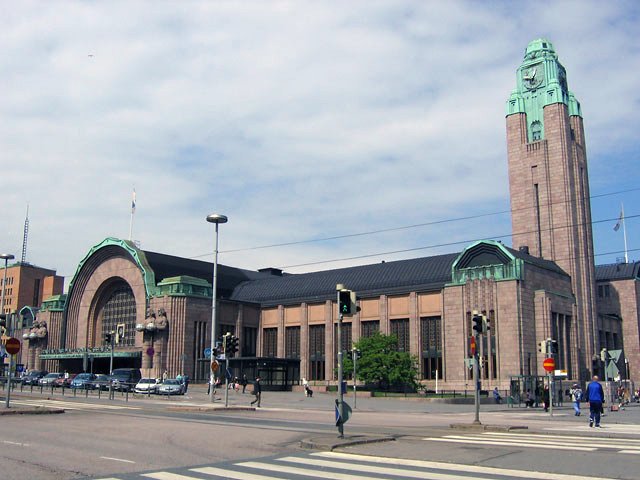 Helsinki_Railway_Station_20050604.jpg