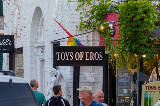 Eros.jpg