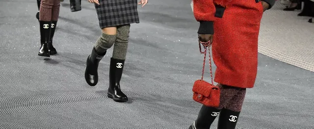 chanel-rubber-rain-boots-fall-2022-collection.webp