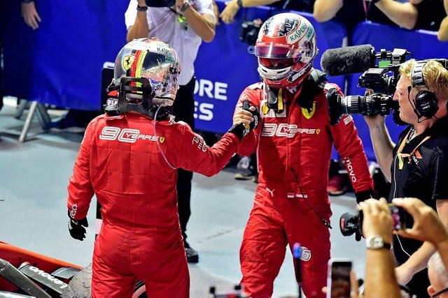 domingo-en-singapur-ferrari-tremendo-1-2-para-acabar-con-la-sequia-de-vettel.jpg