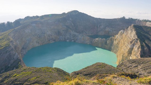 Kelimutu-Tiwu-Nua-Muri-Koo-Fa-1101x619.jpg