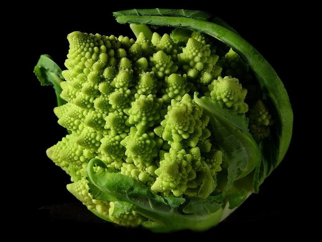 1024px-Fractal_Broccoli.jpg