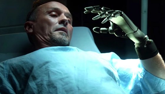 prison-break-season-5-robert-knepper-t-bag-robot-hand.jpg