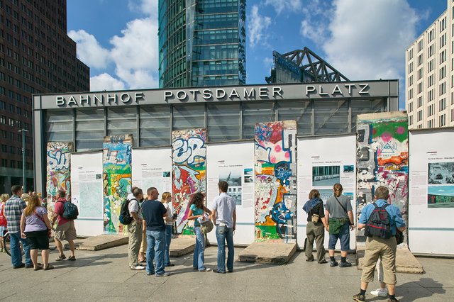 Postdamer Platz 018 1.jpg