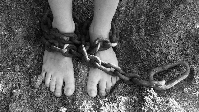 feet-in-chains.jpg