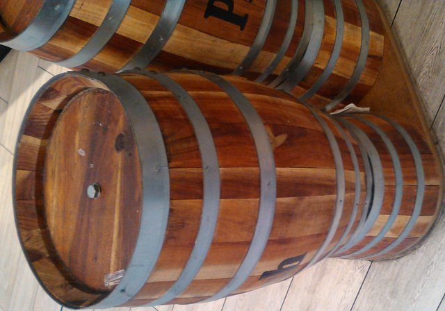 Barrel Photography, Fake Outstore Barrels , December 12 2016-.jpg