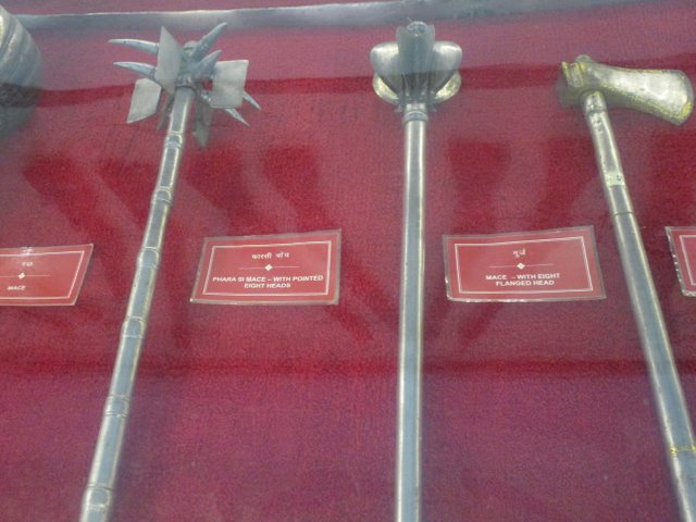 7-Weapons-of-Mewar-Rulers-Udaipur-City-Palace.JPG