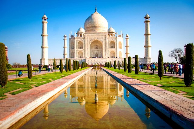 Awesome-Taj-Mahal.jpg