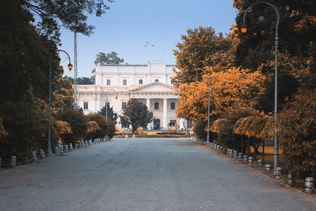 jinnah-library-baagh-e-jinnah-lahore-punjab-pakistan_3544-106.jpg