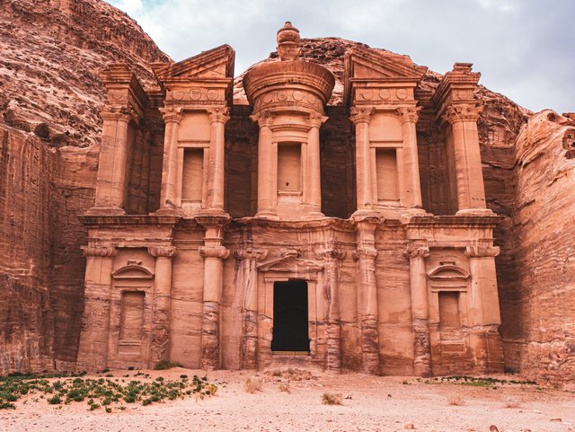 petra-4982346.jpg