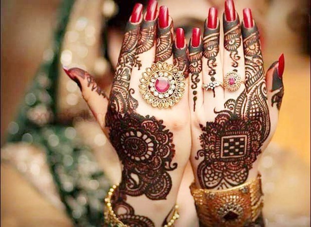 20-Amazing-Bridal-Mehndi-Designs-to-Try-at-Your-Wedding-Mehndi-Designs-Mehendi-Designs-Mehandi-Designs.jpg