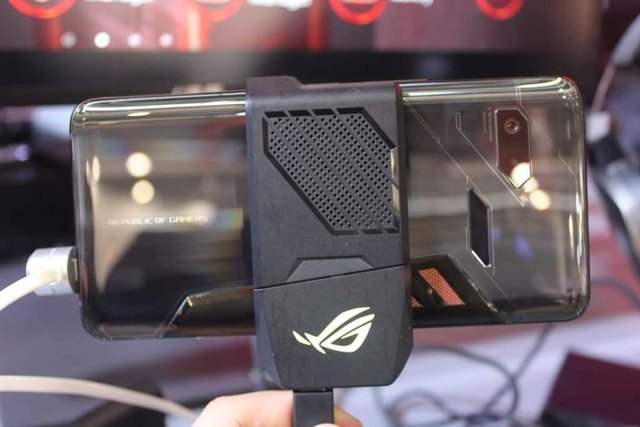 Rog-phone1.jpg