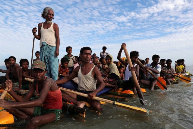 2017-11-13T084103Z_967964728_RC1D2D0C8240_RTRMADP_3_MYANMAR-ROHINGYA-BANGLADESH-1024x683.jpg