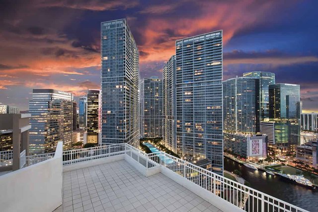 brickell-avenue-real-estate-miami-florida.jpg