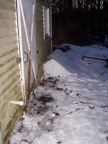 Tonka garage - snow moved crop December 2019.jpg