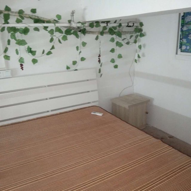 ChengjiBedroom-002.jpg