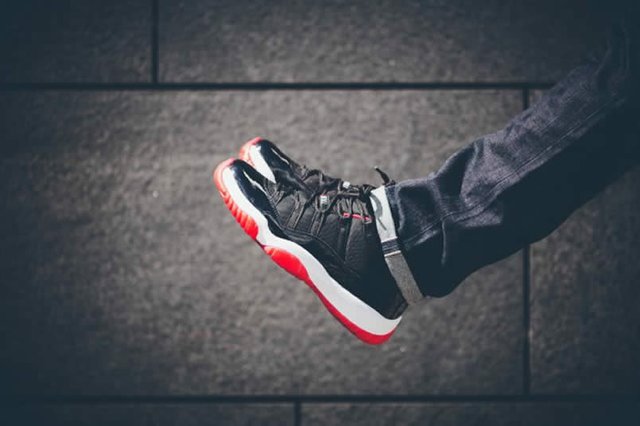 Bred 11 hot sale low on feet