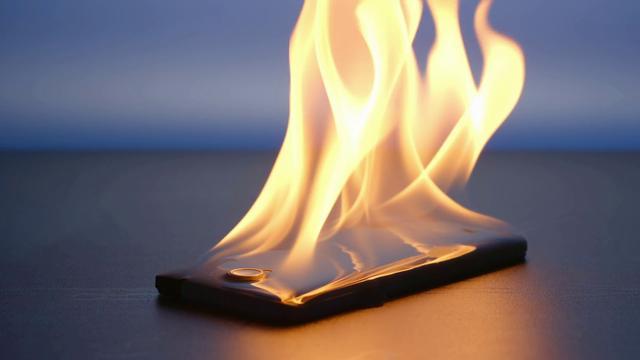 videoblocks-slow-motion-smartphone-lies-and-burning-on-a-table-in-the-night_bzgyk2l4sx_thumbnail-full06.png