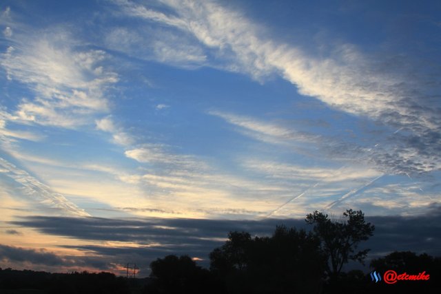 sunrise dawn clouds colorful landscape skyscape SR0061.JPG