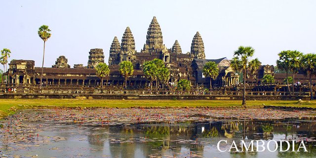 Angkor Wat B01 900x451.jpg