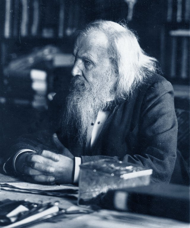 Dmitri_Mendeleev_1.jpg