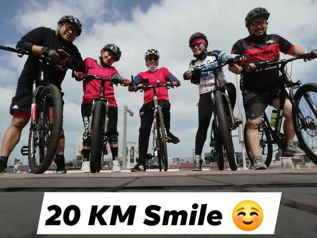 20 KM Smile.jpg