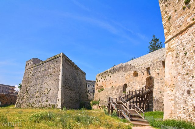 otranto castello.jpg