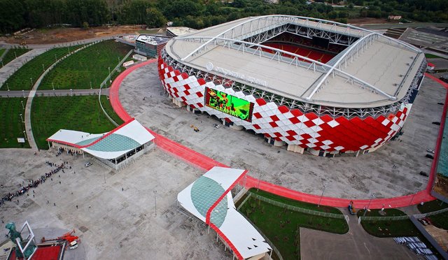 stadium spartak.jpg