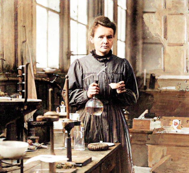 Marie-Curie.jpg