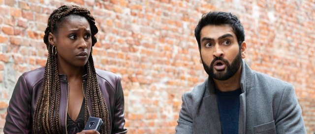 kumail-issa-netflix-lovebirds.jpg