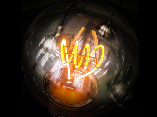 Lamp and light of electricity.JPG