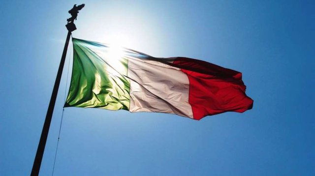 bandiera-tricolore-italiana-970x542.jpg