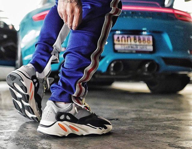 yeezy 700 waverunner outfit