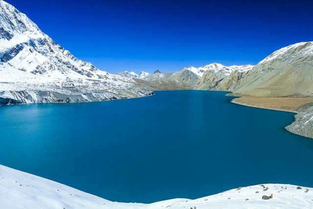 tilicho-lake-1000x667.jpg