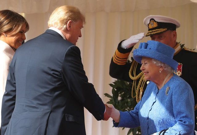 queen-elizabeth-ii-greets-president-of-the-united-states-news-photo-997843378-1531508929.jpg
