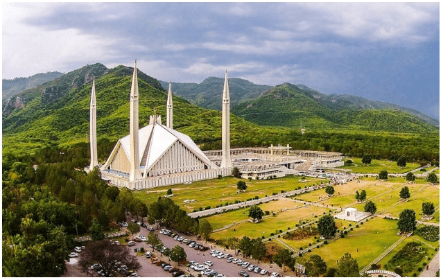 The-Faisal-Mosque-Islamabad-Pakistan.ppm