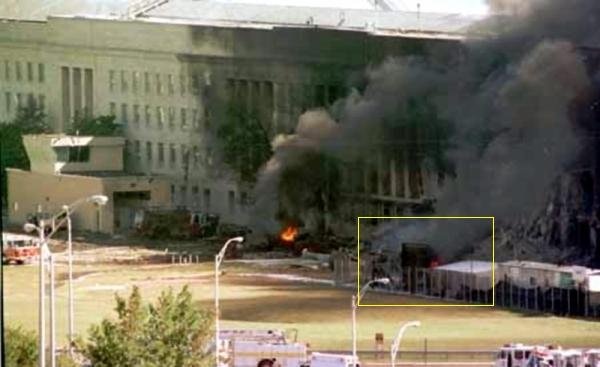 pentagon attack early picture.jpg