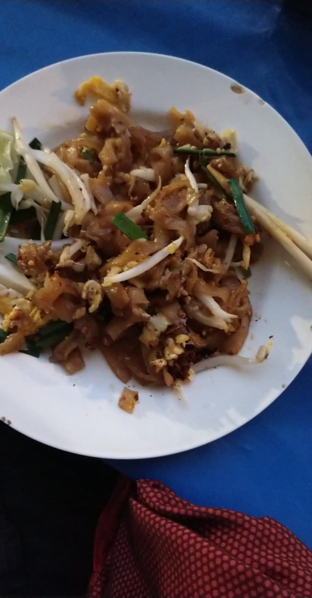 Pad Thai.jpg