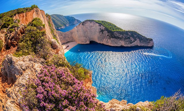 insula-zakynthos1.jpg