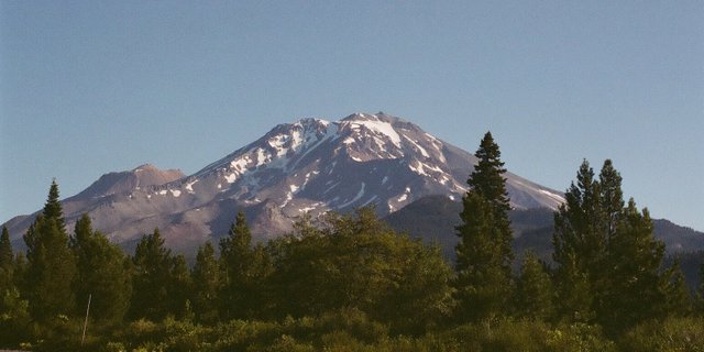 Shasta 2;1 .jpg