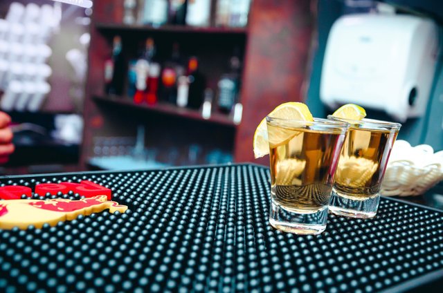 addiction-alcoholic-beverages-bar-858466.jpg