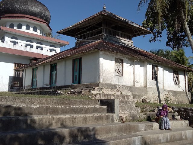 masjid Tgk.Chik Kuta Karang (2).jpg