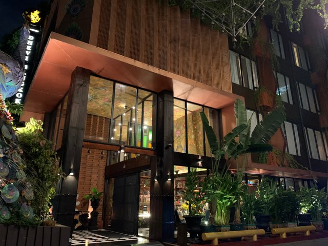 Dhevi Bangkok Hotel28.jpg
