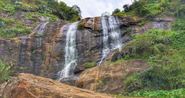 kalhatty-waterfalls-ooty.jpg