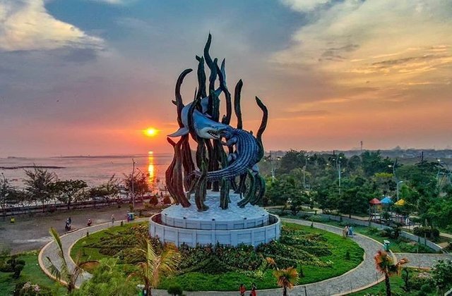 surabaya 4.jpg